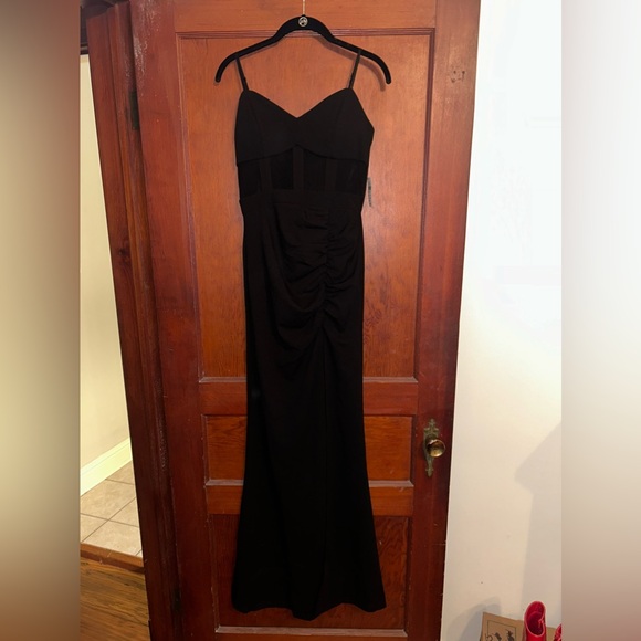 Windsor Dresses & Skirts - Windsor Alexia Formal High Slit Illusion Dress